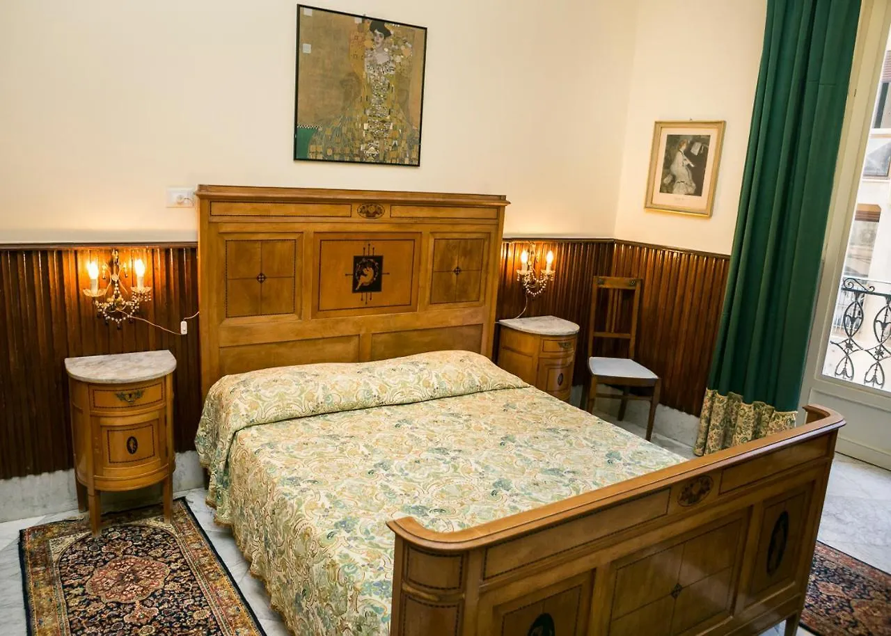 B&B Santa Caterina Palermo 2*,  Italy